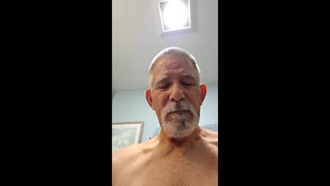 Snapshot of oldermoguy1 chatting on May 2026 01:51:01 PM oldermoguy1 online show from May 2026 01:51:01 PM