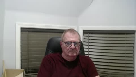 oldguybigd online show from October 2025 02:01:02 AM