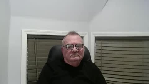 oldguybigd online show from November 2025 05:20:02 AM