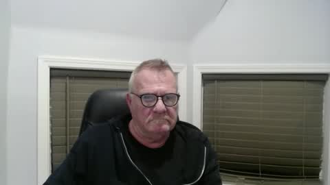 oldguybigd online show from December 2025 06:19:02 AM