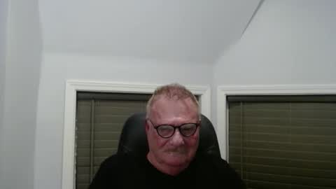 oldguybigd online show from May 2026 07:25:01 AM