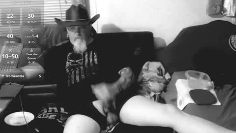 Snapshot of oldskoolll chatting on March 2026 01:44:01 AM oldskoolll online show from March 2026 01:44:01 AM