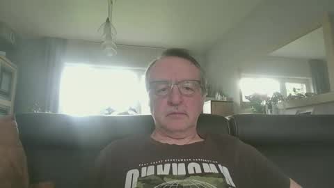 oldtimer160162493 online show from May 2026 12:45:02 PM