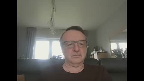 oldtimer160162493 online show from May 2026 01:07:02 PM