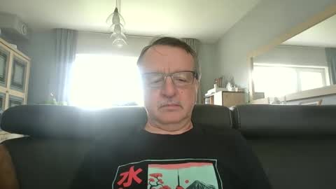 oldtimer160162493 online show from June 2026 01:15:01 PM