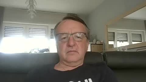 oldtimer160162493 online show from June 2026 12:50:01 PM