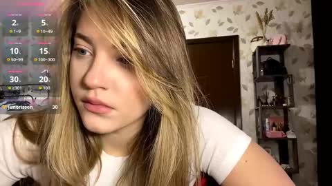 Kem online show from November 2025 04:20:01 PM