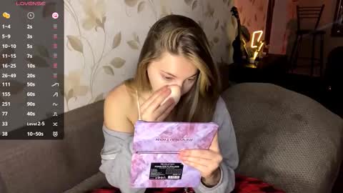 Kem online show from December 2025 05:33:02 PM