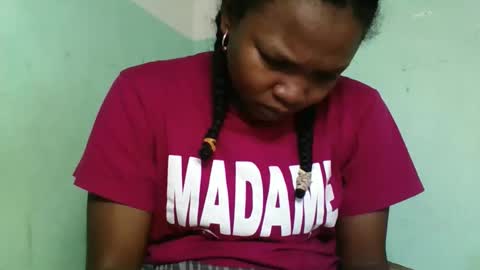 Snapshot of olgaaldy chatting on October 2025 06:59:01 PM olgaaldy online show from October 2025 06:59:01 PM