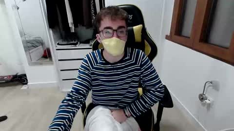 Oli Blaze online show from December 2025 04:20:03 AM