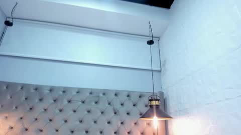 oliiverr22 online show from October 2025 03:24:02 AM