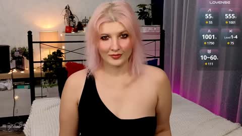 OliSunny Olivia online show from December 2024 12:19:01 PM