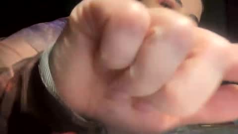 Oil online show from December 2024 11:40:02 PM