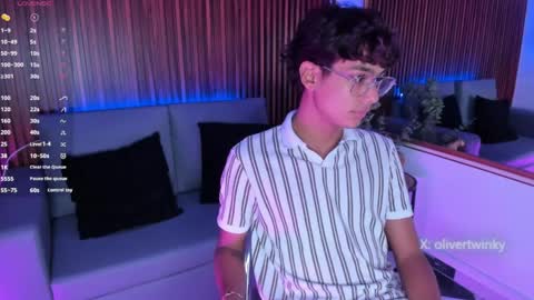 oliver20__ online show from April 2026 06:10:02 AM