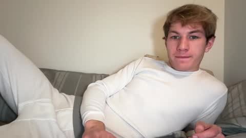 Snapshot of oliver_beck chatting on January 2025 01:45:02 AM Oliver Beck online show from January 2025 01:45:02 AM