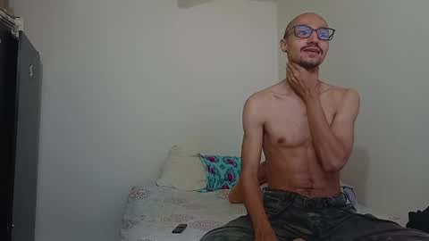 oliver_goldberg online show from May 2026 06:42:02 AM