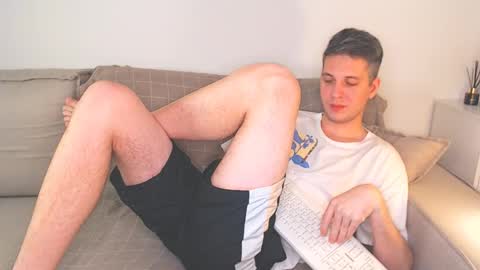 Oliver online show from December 2024 08:15:01 PM