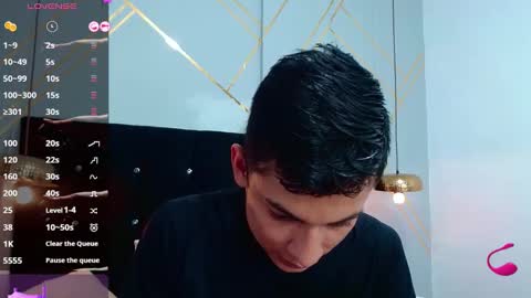 Oliver  Smith online show from March 2025 09:15:01 PM