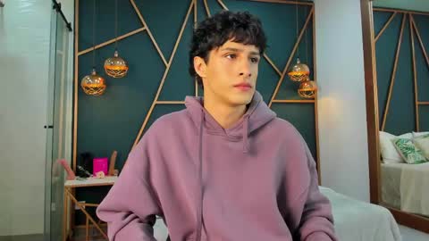  OLIVER  online show from April 2026 01:26:01 PM