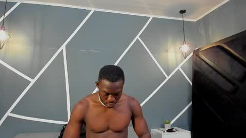 Snapshot of oliver_laurent_ chatting on March 2026 11:27:02 PM OLIVER LAURENT online show from March 2026 11:27:02 PM