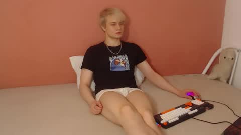 Oliver online show from March 2026 12:48:01 AM