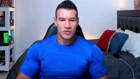 Snapshot of oliver_tommy chatting on September 2025 11:54:01 AM oliver_tommy online show from September 2025 11:54:01 AM