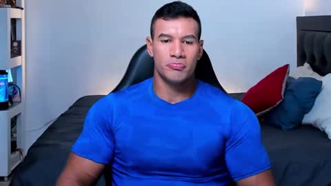 Snapshot of oliver_tommy chatting on September 2025 12:21:02 AM oliver_tommy online show from September 2025 12:21:02 AM