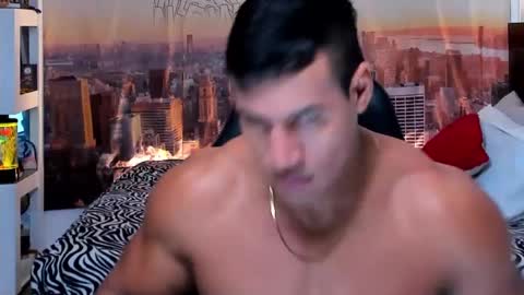 Snapshot of oliver_tommy chatting on October 2025 12:59:02 PM oliver_tommy online show from October 2025 12:59:02 PM