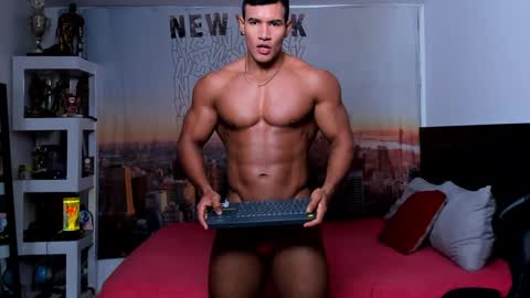 Snapshot of oliver_tommy chatting on October 2025 01:55:02 PM oliver_tommy online show from October 2025 01:55:02 PM