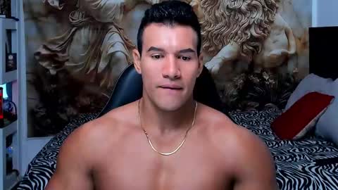 Snapshot of oliver_tommy chatting on October 2025 01:03:02 PM oliver_tommy online show from October 2025 01:03:02 PM