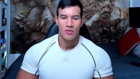 Snapshot of oliver_tommy chatting on October 2025 01:34:02 PM oliver_tommy online show from October 2025 01:34:02 PM