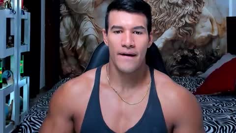 Snapshot of oliver_tommy chatting on November 2025 01:13:01 PM oliver_tommy online show from November 2025 01:13:01 PM