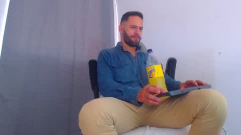 oliver online show from January 2025 06:23:01 PM