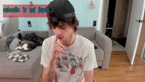 oliverrgroove online show from February 2025 04:31:02 PM