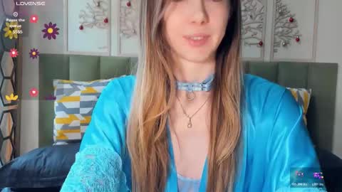 Snapshot of olivia_7 chatting on March 2026 07:06:02 PM Olivia online show from March 2026 07:06:02 PM