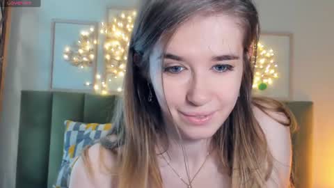 Snapshot of olivia_7 chatting on July 2026 05:51:02 PM Olivia online show from July 2026 05:51:02 PM