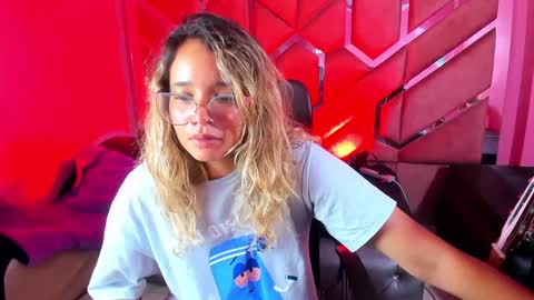  OLIVIA  online show from February 2025 06:40:01 AM