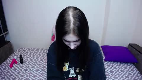 olivia_graceee online show from November 2025 09:41:01 AM