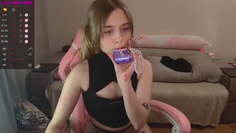 Olivia online show from March 2026 03:04:02 PM