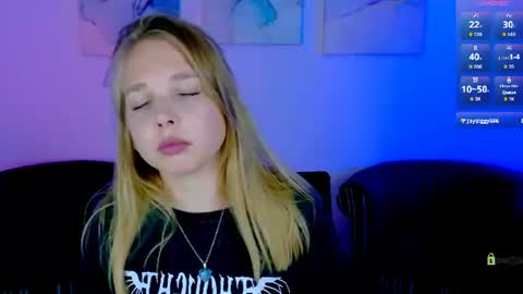 Snapshot of olivia_kit chatting on July 2026 01:25:01 PM olivia_kit online show from July 2026 01:25:01 PM