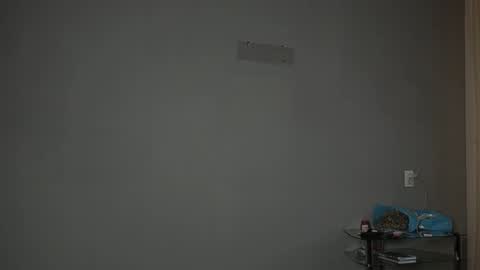 Olivia online show from November 2025 01:33:02 PM