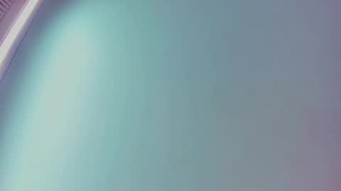 olivia_pretty_ online show from February 2025 01:40:01 AM