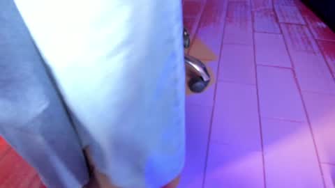   online show from January 2025 01:11:02 PM