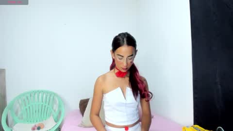 Snapshot of olivia_stevens_ chatting on June 2026 08:24:01 PM Olivia online show from June 2026 08:24:01 PM