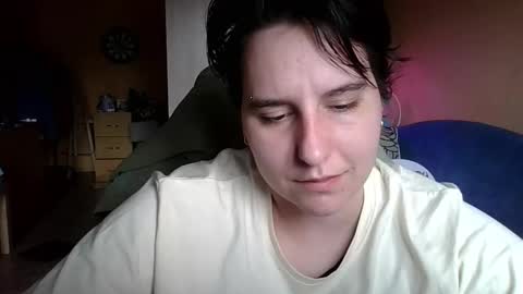 Olivia online show from February 2026 01:04:01 AM