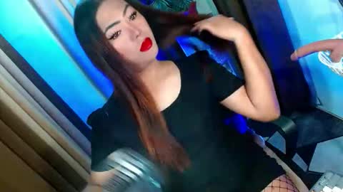 Snapshot of olivia_the_temptress27 chatting on September 2025 09:33:01 AM Miss OLIVIA online show from September 2025 09:33:01 AM