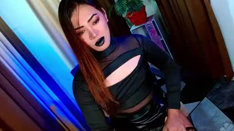 Snapshot of olivia_the_temptress27 chatting on October 2025 07:16:01 AM Miss OLIVIA online show from October 2025 07:16:01 AM