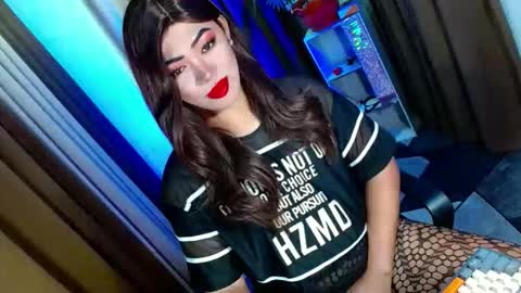 Snapshot of olivia_the_temptress27 chatting on October 2025 03:36:02 PM Miss OLIVIA online show from October 2025 03:36:02 PM