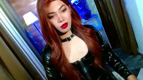 Snapshot of olivia_the_temptress27 chatting on March 2026 09:02:02 AM Miss OLIVIA online show from March 2026 09:02:02 AM