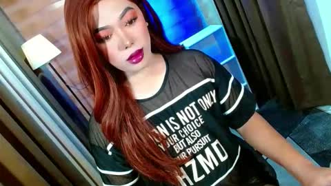 Snapshot of olivia_the_temptress27 chatting on April 2026 09:01:01 AM Miss OLIVIA online show from April 2026 09:01:01 AM